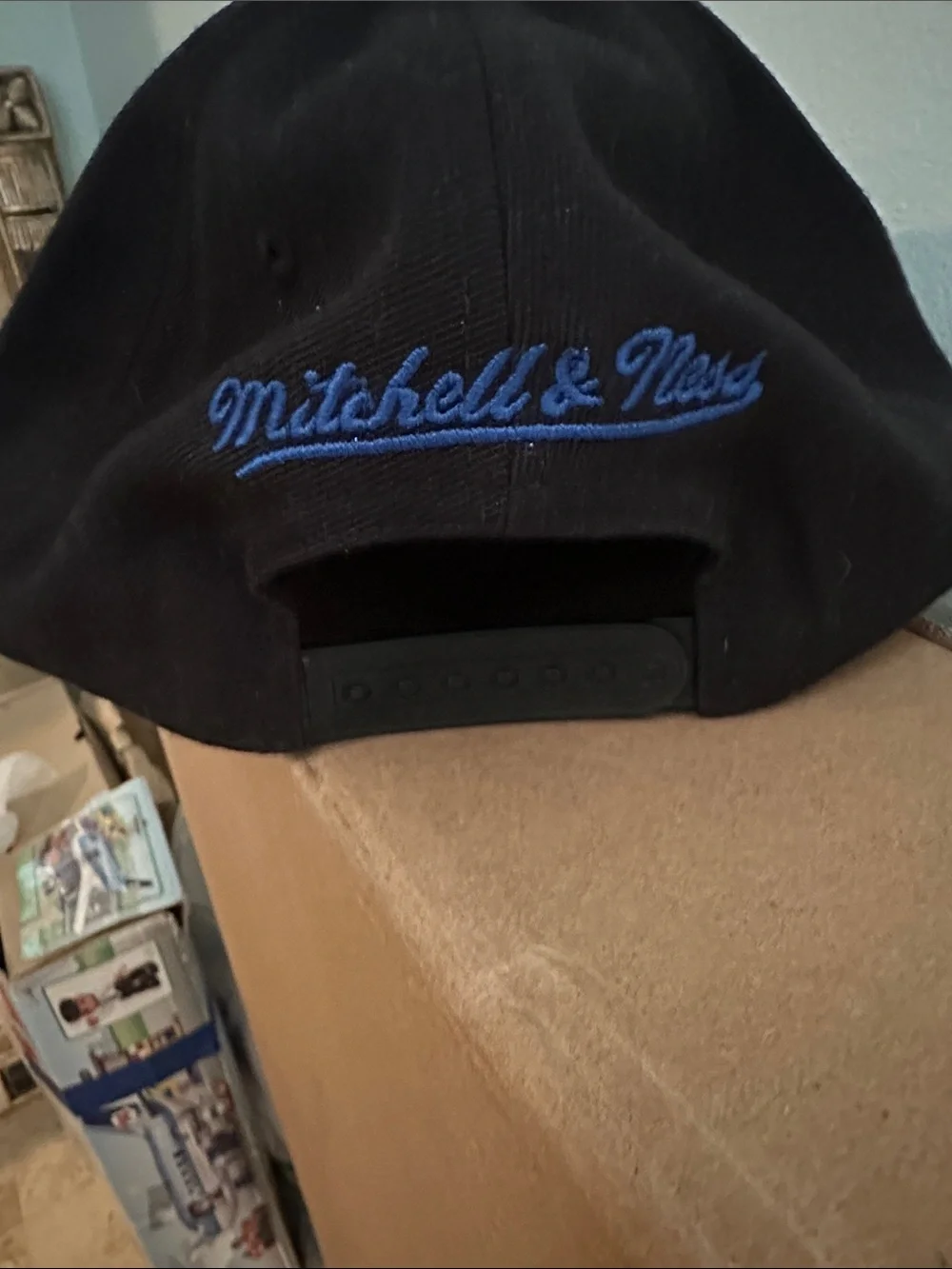 Knicks adults Adjustable Black Cap with Blue Embroidery